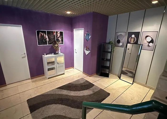 Purple Appartement